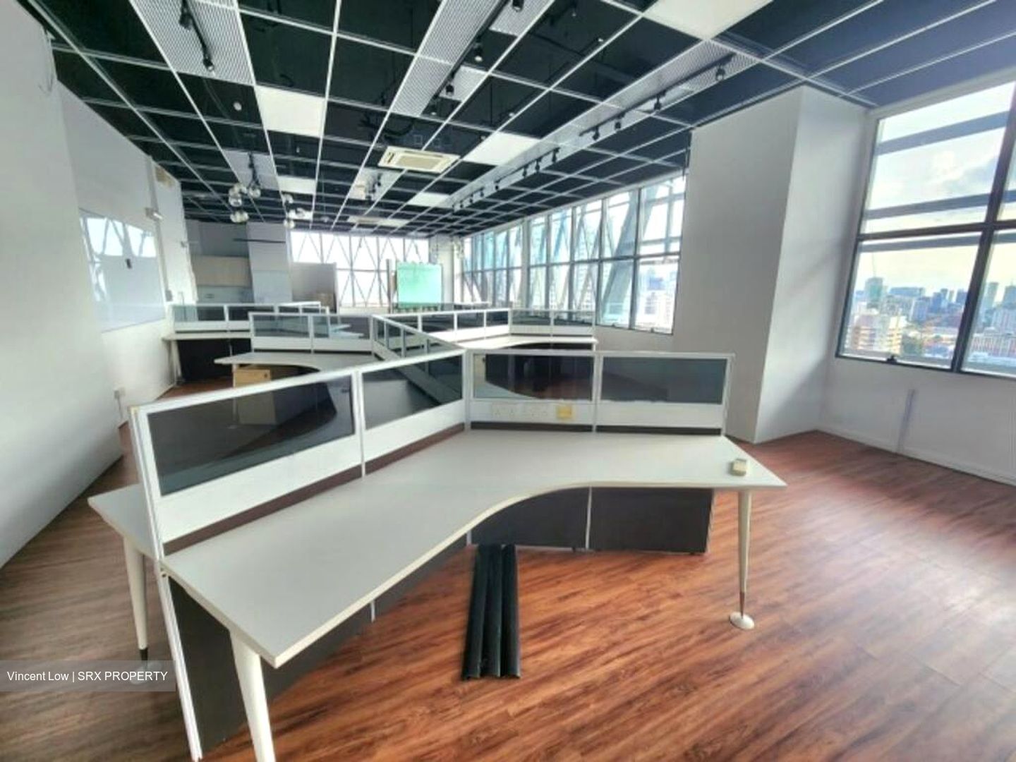Ct Hub 2 (D12), Office #452203071